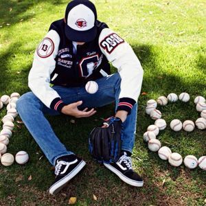 Meet your Posher, Alan